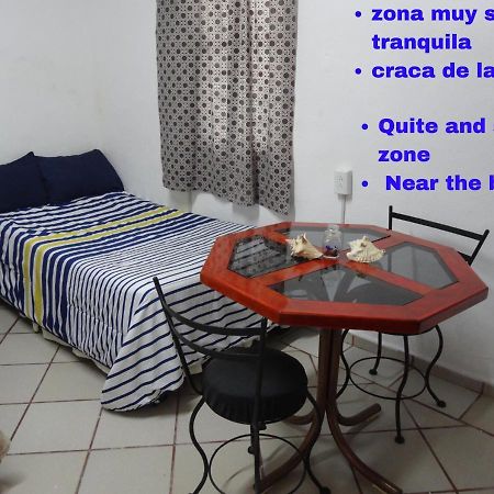 Habitaciones-Comodas-Aire-Wifi-Tv-Cerca De Playa-!!Excelente Precio II مانزانيلو المظهر الخارجي الصورة