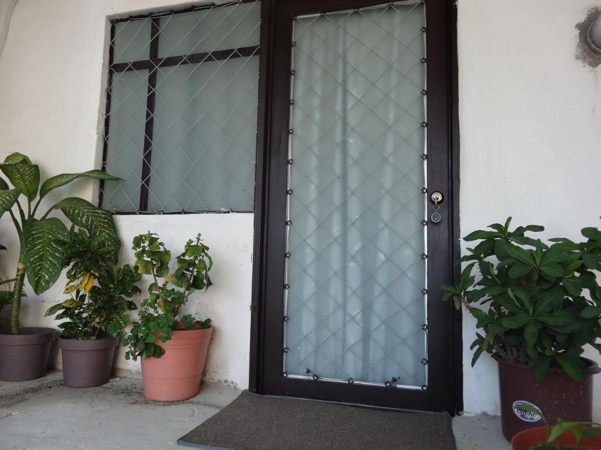 Habitaciones-Comodas-Aire-Wifi-Tv-Cerca De Playa-!!Excelente Precio II مانزانيلو المظهر الخارجي الصورة