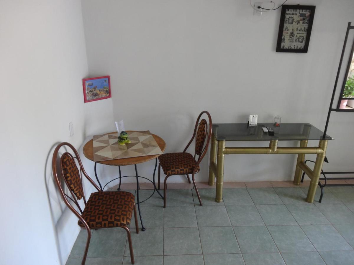 Habitaciones-Comodas-Aire-Wifi-Tv-Cerca De Playa-!!Excelente Precio II مانزانيلو المظهر الخارجي الصورة