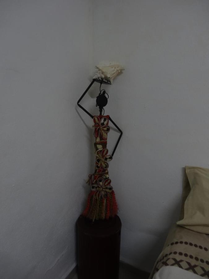 Habitaciones-Comodas-Aire-Wifi-Tv-Cerca De Playa-!!Excelente Precio II مانزانيلو المظهر الخارجي الصورة