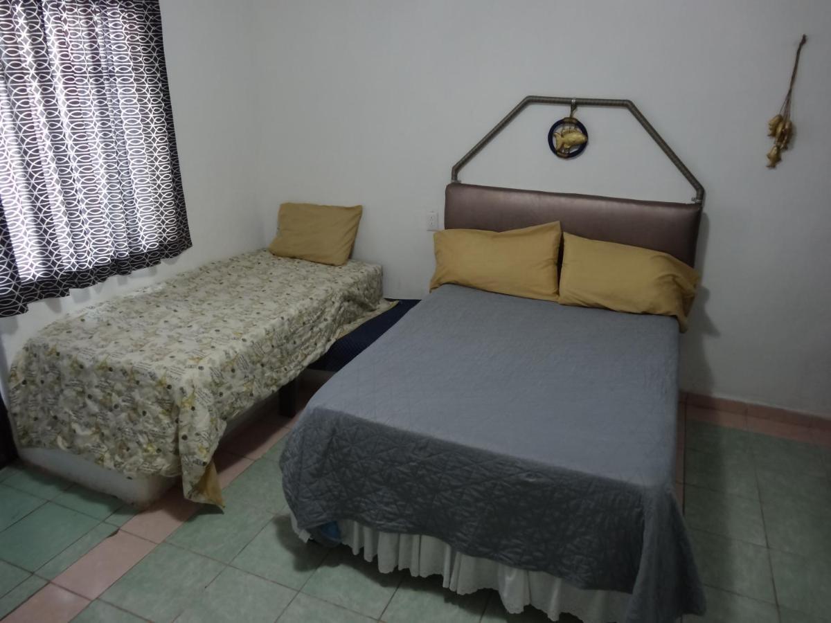 Habitaciones-Comodas-Aire-Wifi-Tv-Cerca De Playa-!!Excelente Precio II مانزانيلو المظهر الخارجي الصورة