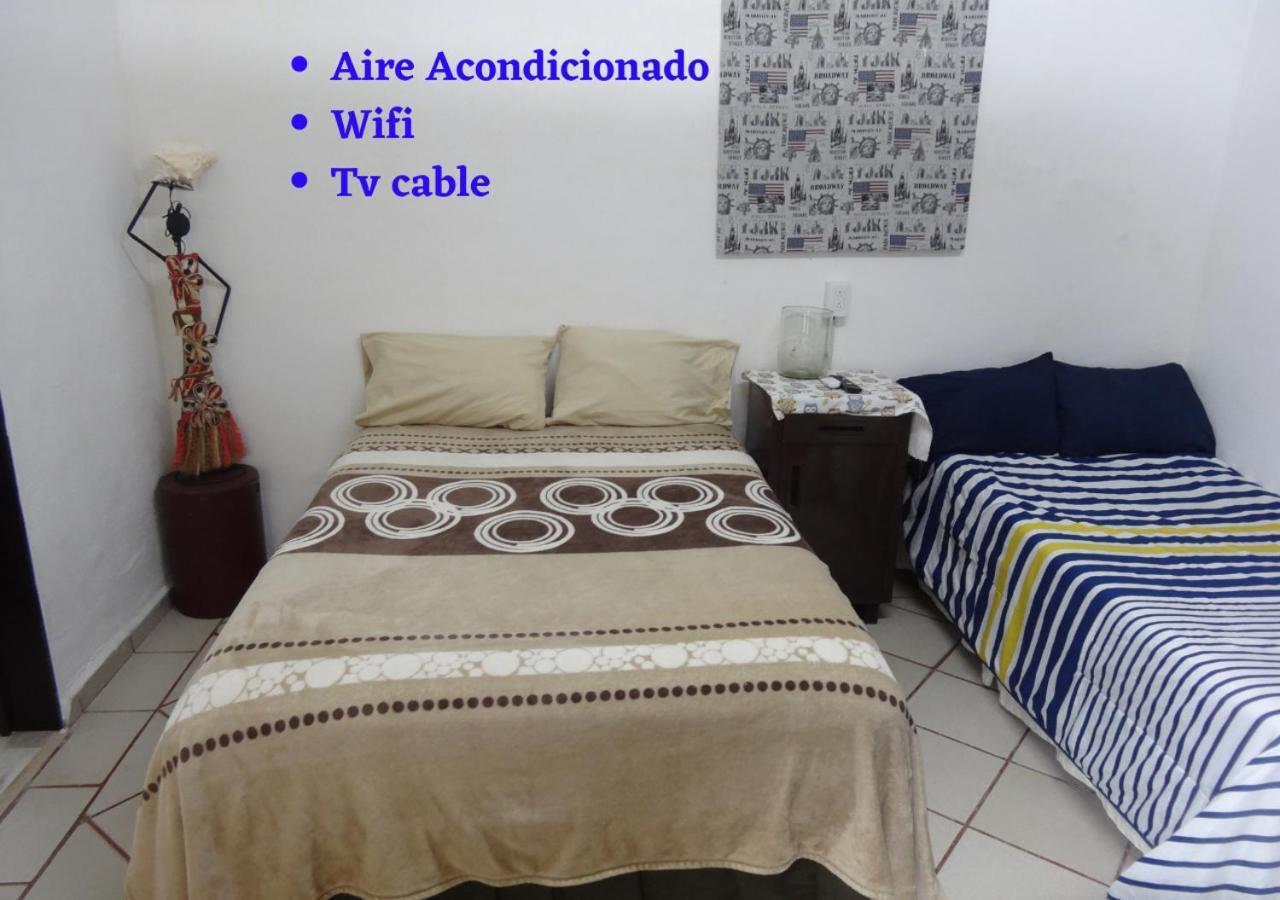 Habitaciones-Comodas-Aire-Wifi-Tv-Cerca De Playa-!!Excelente Precio II مانزانيلو المظهر الخارجي الصورة