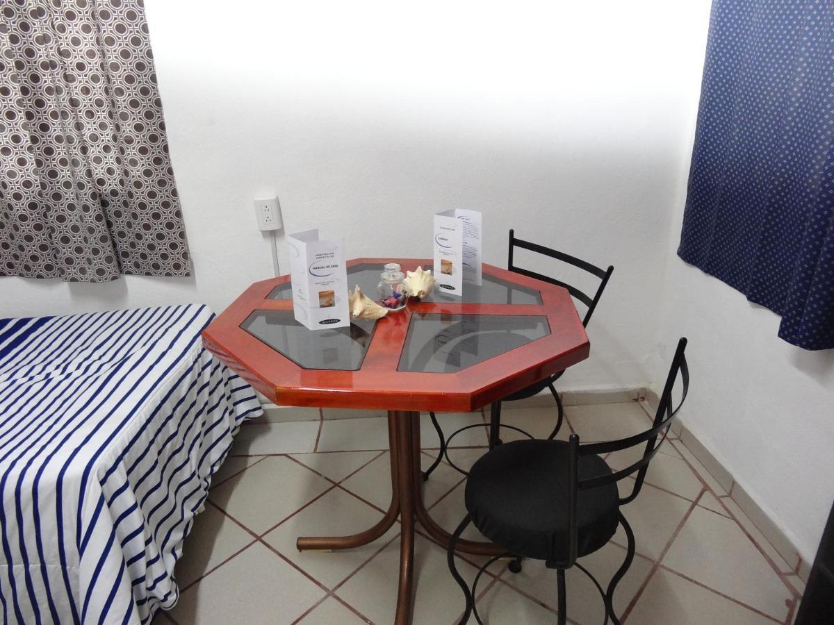 Habitaciones-Comodas-Aire-Wifi-Tv-Cerca De Playa-!!Excelente Precio II مانزانيلو المظهر الخارجي الصورة