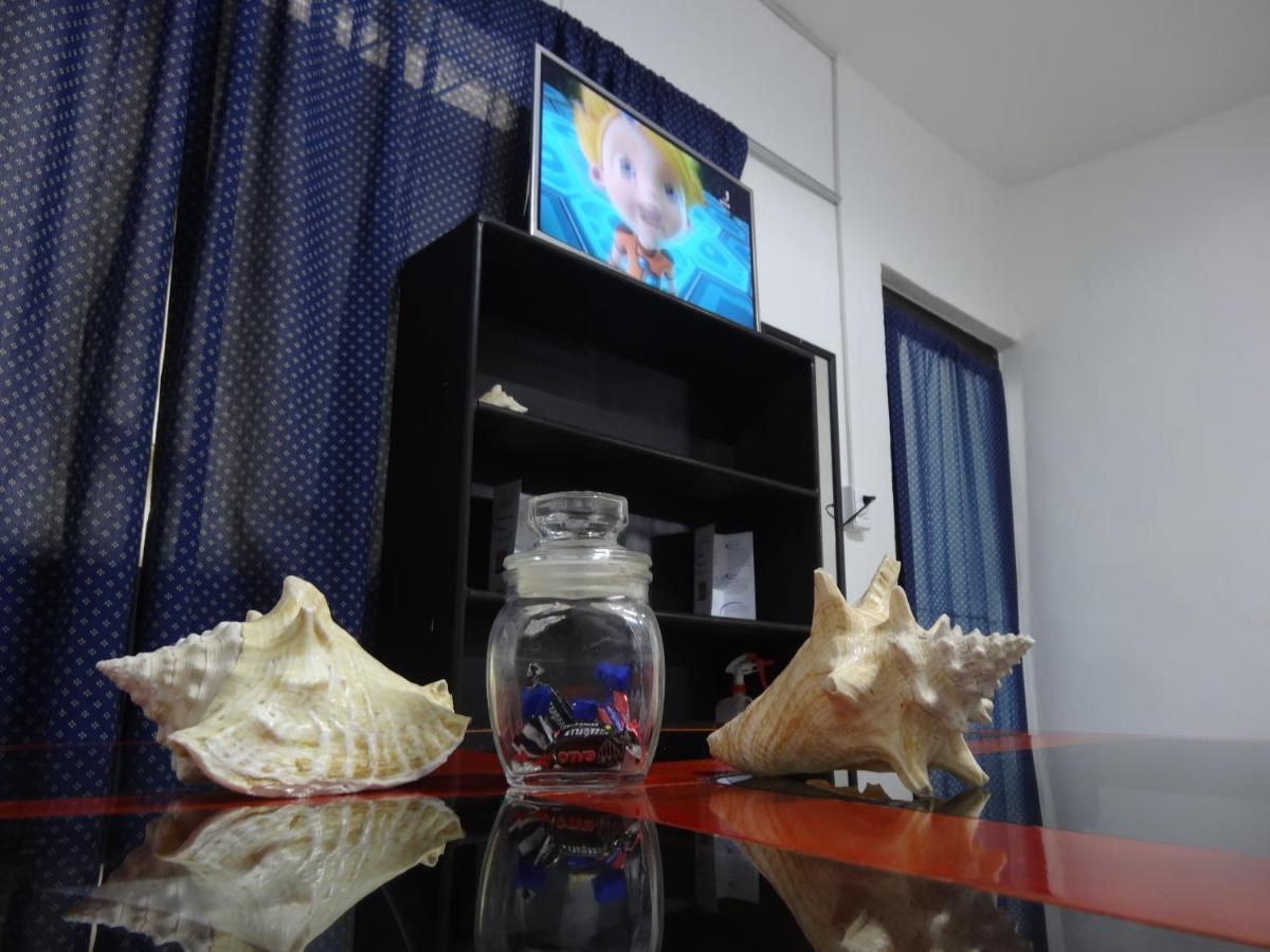 Habitaciones-Comodas-Aire-Wifi-Tv-Cerca De Playa-!!Excelente Precio II مانزانيلو المظهر الخارجي الصورة